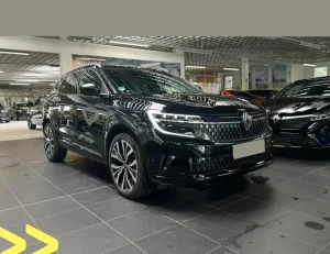 İstoç Senetle Araba Renault Austral 2023 Model 1.3 Hybrid