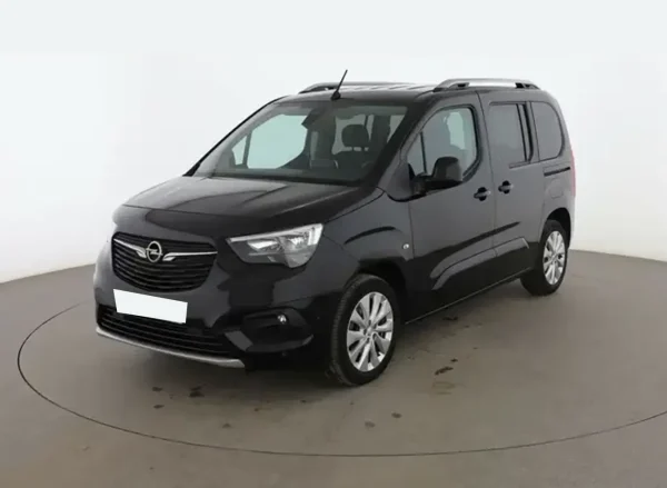 İstoç Senetli Araba Opel Combo Life 1.5 CDTI 2021