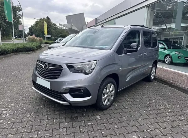 İstoç Taksitle Ticari Araç Opel Combo 48 Ay Taksit Avantajıyla