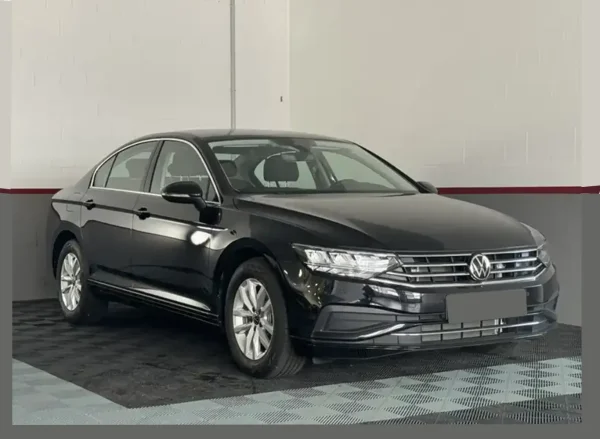 Galeriden Volkswagen Passat 2022 Model 120 Taksitle Araba