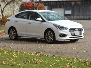 Kefilsiz Taksitle Araba Hyundai Accent Değişensiz Temiz Araç